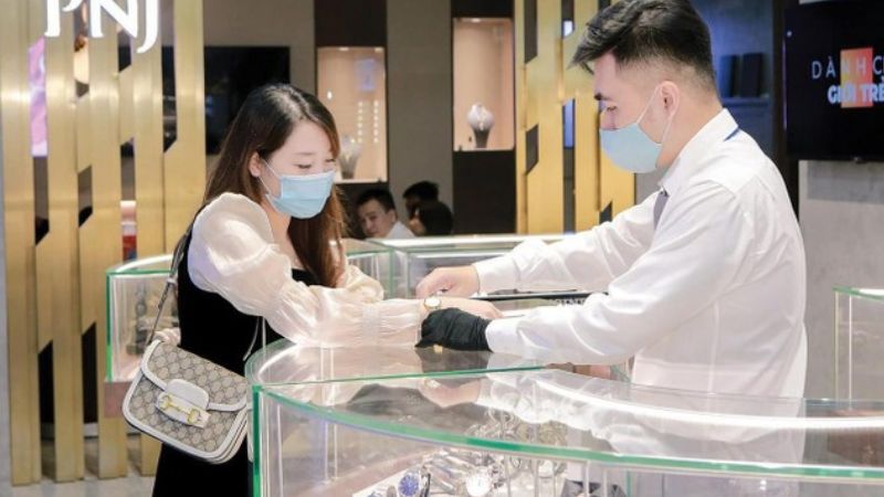 Không quên những khách hàng độc thân trong dịp Valentine.